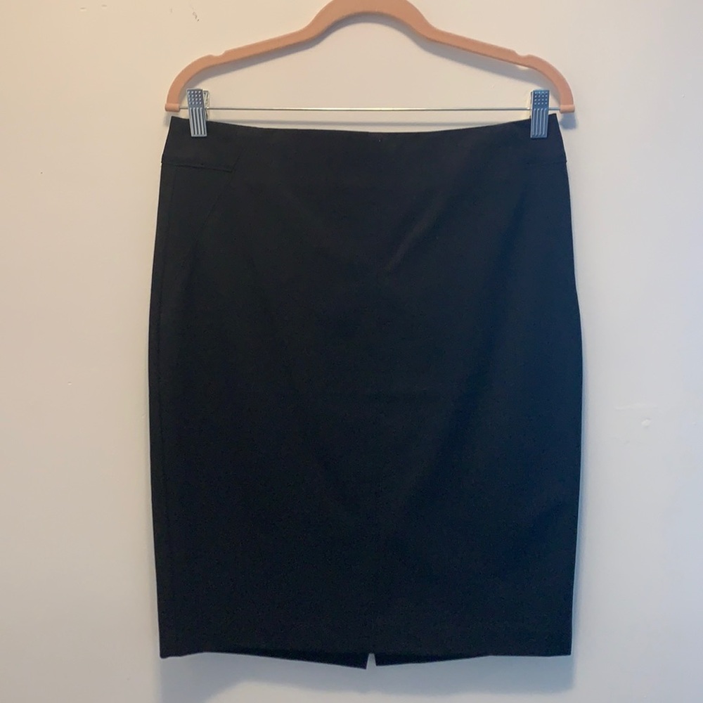 LOFT black pencil skirt